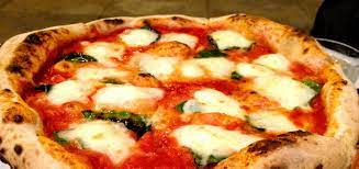 historia de la pizza napolitana