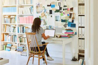estudiante en casa