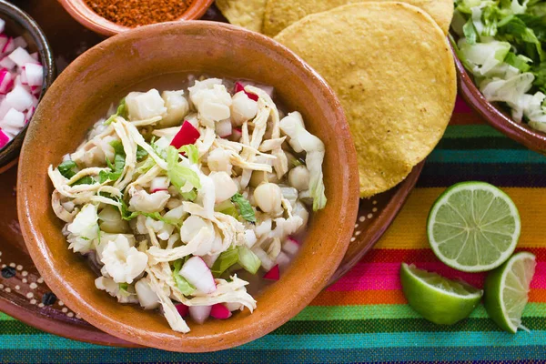 Pozole blanco sopa de maíz